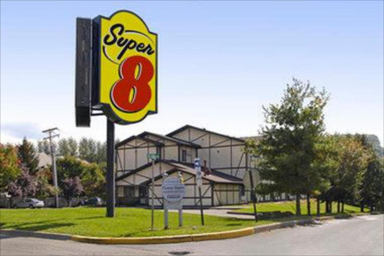 Hotel Super 8 By Wyndham East Stroudsburg - Poconos Esterno foto
