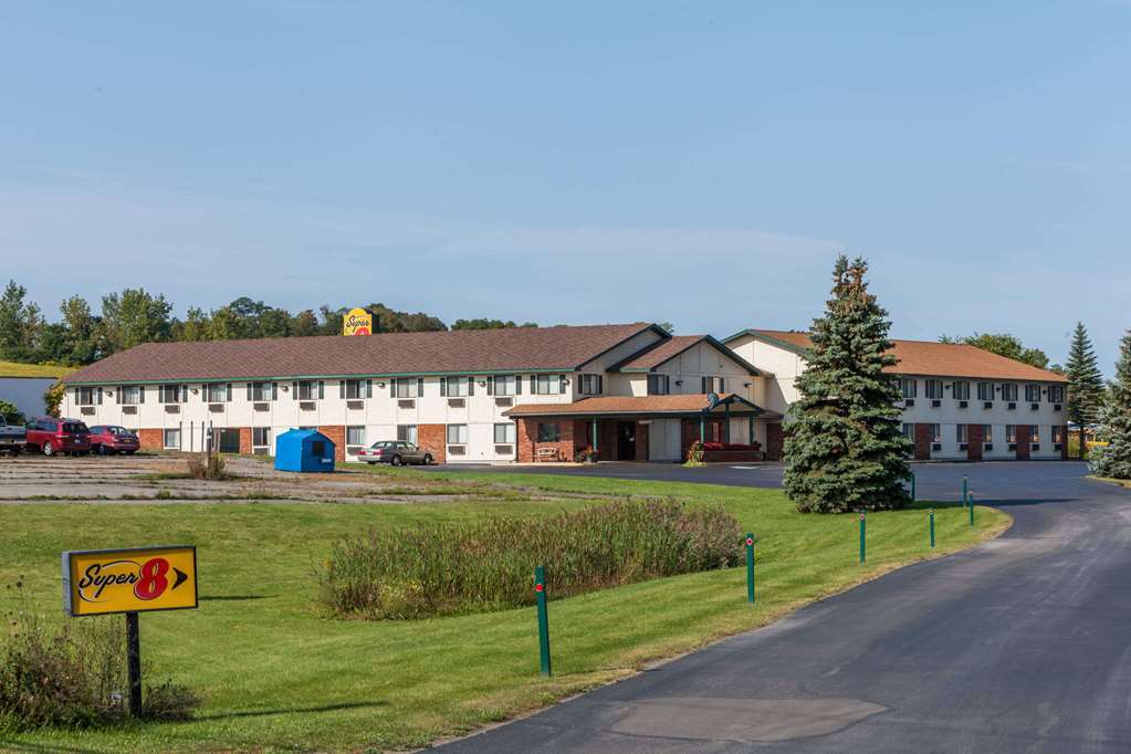 Hotel Super 8 By Wyndham East Stroudsburg - Poconos Esterno foto