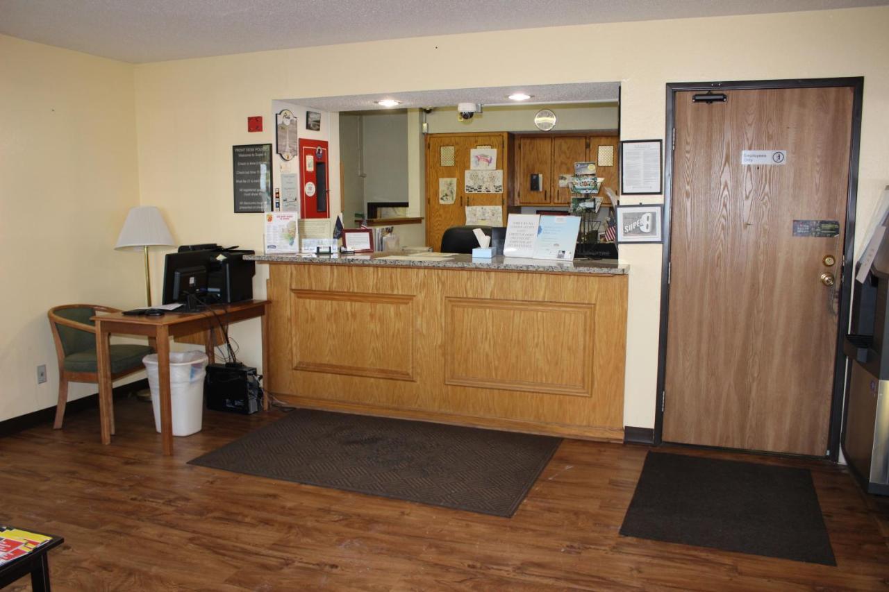 Hotel Super 8 By Wyndham East Stroudsburg - Poconos Esterno foto