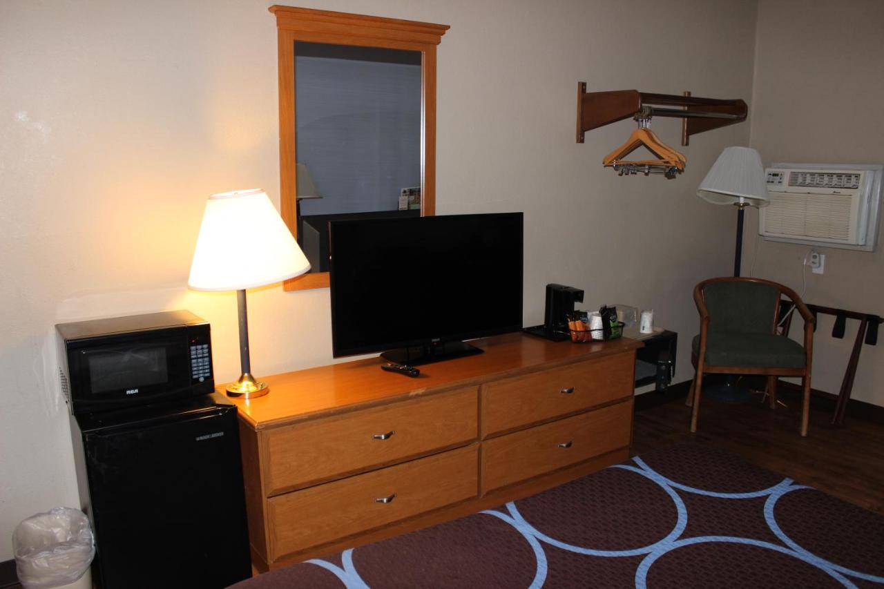 Hotel Super 8 By Wyndham East Stroudsburg - Poconos Esterno foto